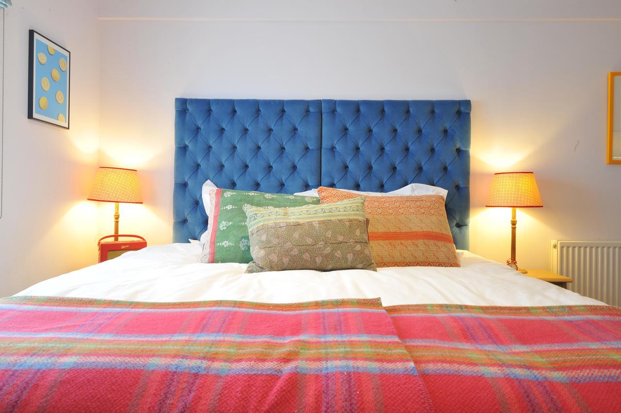 The Narrowboat Hotel Reading Bagian luar foto